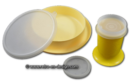 Vintage Tupperware set kinderbeker en bord