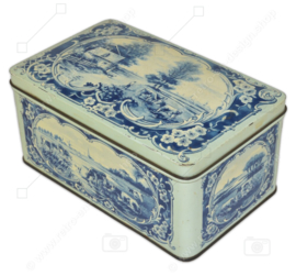 Lata vintage rectangular con tapa con bisagras, decorada en azul y blanco, representación: Paisajes de praderas holandesas