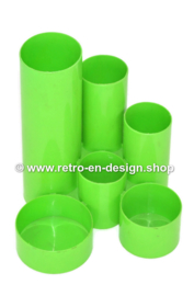 Portalápices u organizador de escritorio de plástico verde vintage de los años 70