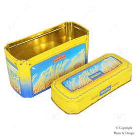 Enhance your knäckebröd experience with this vintage storage tin!