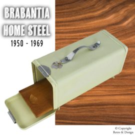 "Brabantia Brocante Jaren 50 Cakeblik met Houten Snijplank - Een Stukje Nostalgie voor uw Keuken!"