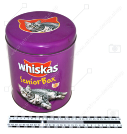 Ronde paarse opberg- of voorraadbus voor kattenvoer met opschrift: Whiskas senior box