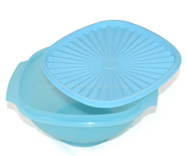 Lichtblauwe TupperwareServalier bowl of Zonnedekschaal met deksel