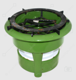 Petroleum set or paraffin burner in reseda green enamelled metal, three-burner with wick. Original putter