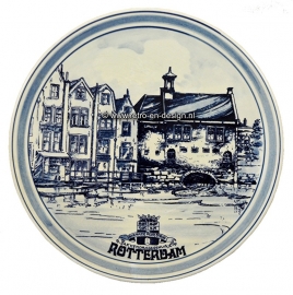 Placa ornamental Rotterdam Holanda, Zakkendragershuis 'Sterker door strijd'. Delfts pintado a mano