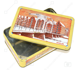 Tin for biscuits by Verkade with images of Amsterdam