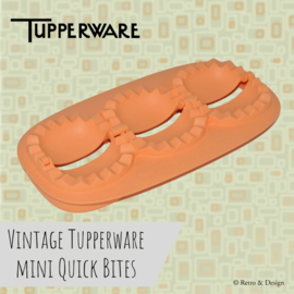 Vintage Tupperware mini Quick Bites, naranja
