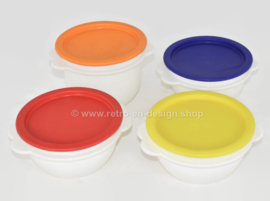 Vintage Tupperware star bowls