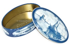 Ovale vintage blikken chocoladetrommel in Delftsblauw voor DROSTE