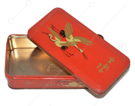 Lata de té vintage de hojalata para DE GRUYTER con decoración de pájaro oriental en rojo