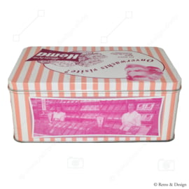 The Nostalgia of HEMA is Captured in This Beautiful Pink Retro Cookie Tin!