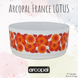 Ontdek de Tijdloze Elegantie van de Grote Arcopal France 'Lotus' Fruit- of Ovenschaal