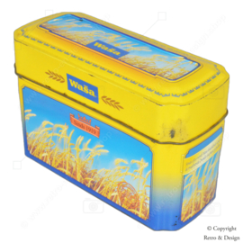 Enhance your knäckebröd experience with this vintage storage tin!