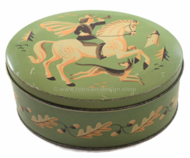 Oval biscuit tin by Verkade Zaandam with horse, rider and hunting dog.