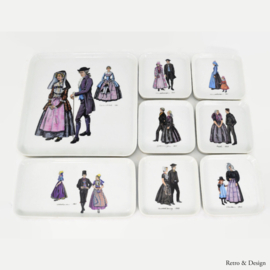 "Burgherdragt Servierset", achtteiliges Kuchen-/Gebäck-Set aus Porzellan der Firma Villeroy und Boch