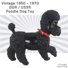 Pièce unique : jouet vintage en plastique représentant un caniche de l'ancienne RDA/URSS - Noir avec un collier rouge et une tête pivotante