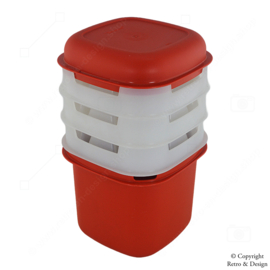 Vintage Tupperware Ice Cube Maker: Practical Retro Kitchenware for Stylish Ice Cubes