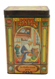 Lata vintage de Douwe Egberts por un paquete de café