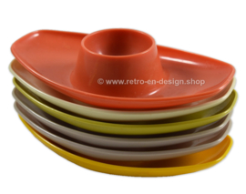 Set von sechs Vintage Plastik Eierbecher