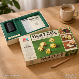 Vintage MB Yahtzee Dobbelspel – Compleet in Doos – 1976