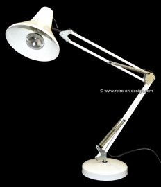 Vintage industriële bureaulamp / schaarlamp. Aan / uit knop op kap