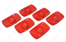 Set van zes eierdoppen in rood met schillenrand, Fackelmann W-Germany