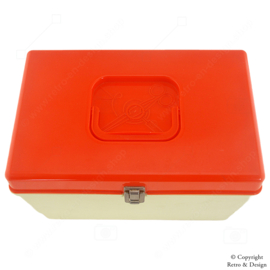 Vintage Curver Sewing Box from the 1970s – Practical Storage Solution with Timeless Appeal