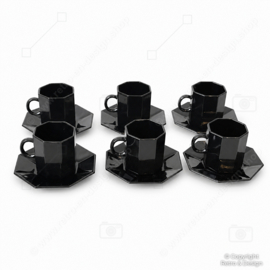 アムネ　オトガ、オトカフェ　ランチョン　イッキ Tea cup and Saucer Arcoroc France, Octime. | ◦ Octime Black by