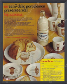 Nutroma porcelain coffee or thee pot produced by Mitterteich Porzellan (clock crockery set)