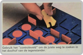 UITWEG, vintage spel van MB. Wie leidt wie om de tuin?