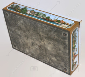 Vintage tin for Enkhuizer banquet with images of a harbour with fishing boats and regional costumes "Volendam"