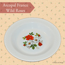 Assiette à sandwich ou à soupe Arcopal France "Roses Sauvages"