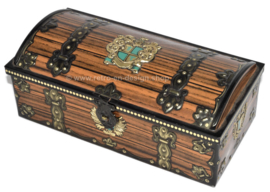 Caja de lata vintage con textura de madera y heráldica, escudo de armas