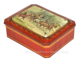 Vintage blikken trommel voor koek van Albert Heijn met afbeelding van koets en paarden