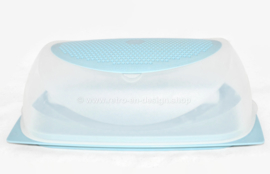 Caja rectangular de queso Tupperware CheeSmart en azul claro