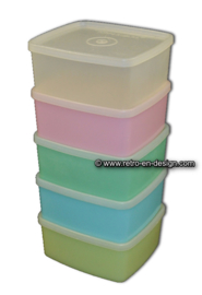 Farbige vintage Tupperware Aufbewahrungsbehältern
