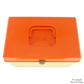 Vintage Curver Sewing Box from the 1970s: Stylish Storage Solution