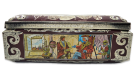 Large tin by E. Otto Schmidt Lebkuchenfabrik Nürnberg