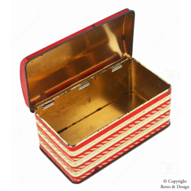 Authentic 1960s Albert Heijn Biscuit Tin with Gold-Colored Decoration – Historical Collectible