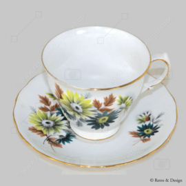 Taza y plato de porcelana "Queen Anne" - Bone China made in England - estampado floral en tonos marrones