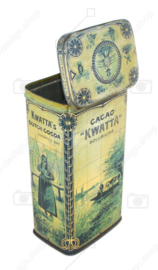 Lata de cacao rectangular 'Kwatta's Olanda Cacao', 1900-1925 para 1 kg de cacao KWATTA con cuadro de azulejos azules de Delft