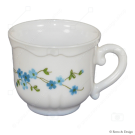 Tasse Arcopal France mit Dekor Veronica / Myosotis