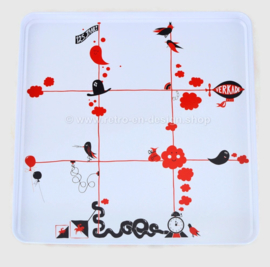 Square biscuit tin 125 years Verkade in red, white and black complete with game