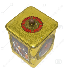 Boîte carrée avec un bouton doré avec une image de peintures de maîtres hollandais