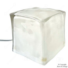 Lámpara de Mesa Ikea Iviken "Ice Cube": Iluminación Ambiental Atemporal de los Años 90