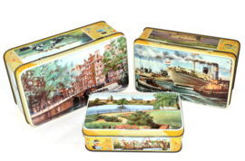 Conjunto de tres latas vintage, "De Bruin, koek" Amsterdam, Rotterdam, Gorinchem.