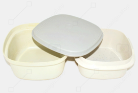 Vintage Tupperware crémewitte Serveerwonder of Multiserver/Stomer met grijs deksel