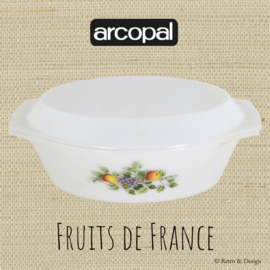 "Retro Style: Oval Arcopal Fruits de France Oven Dish - A Timeless Culinary Masterpiece in Elegant Design!"