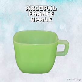 Taza de sopa verde vintage Arcopal France Opale