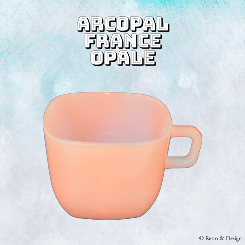 Roze vintage Arcopal France Opale soepkop